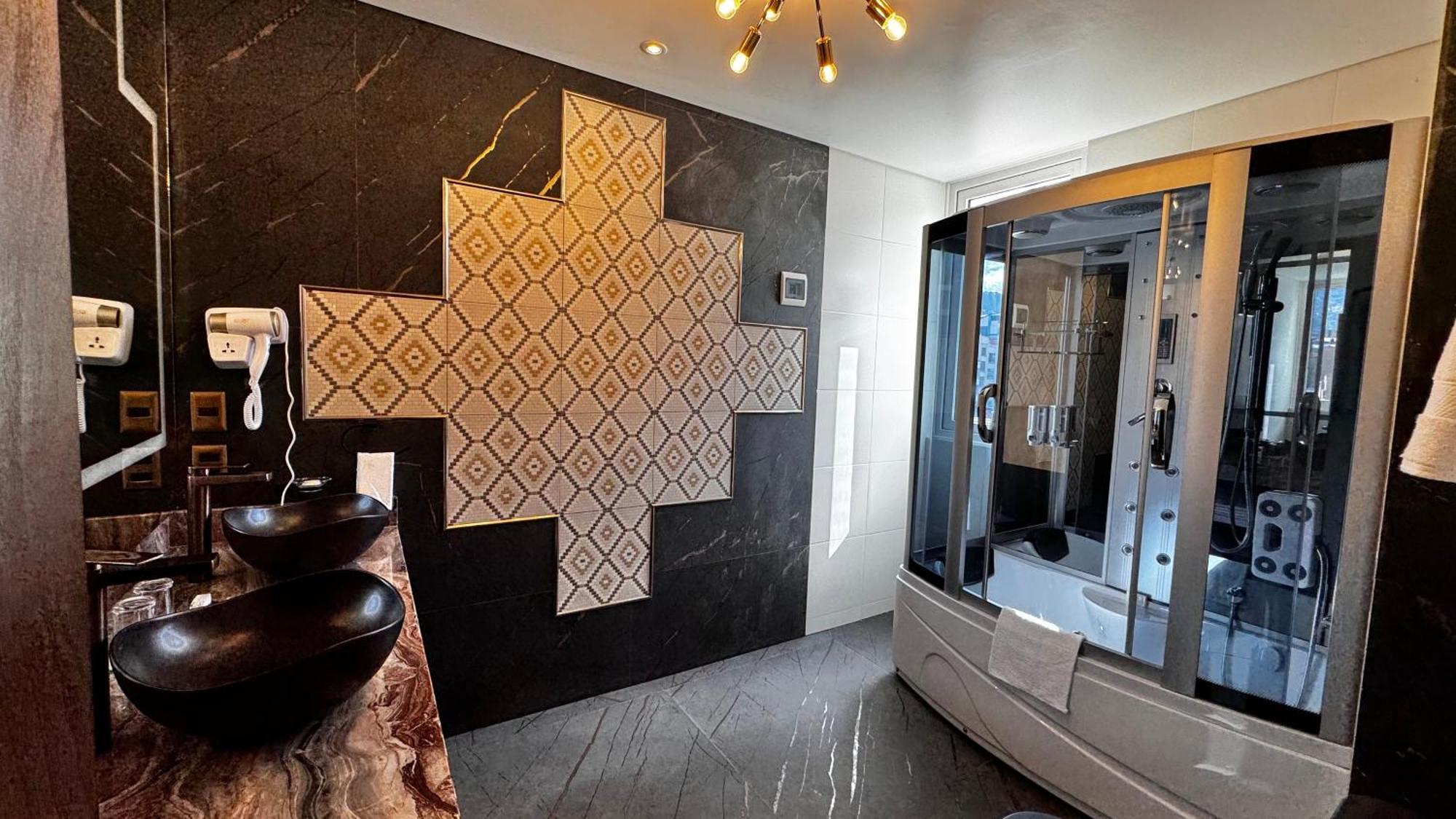 Illampu Art Boutique Hotel